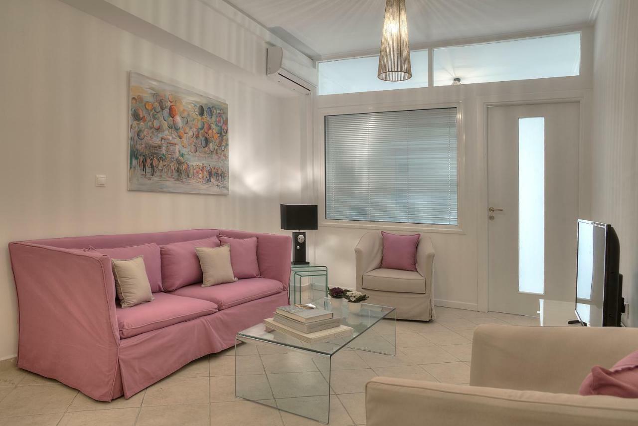 Downtown Glyfada Smart Apartment Atina Dış mekan fotoğraf